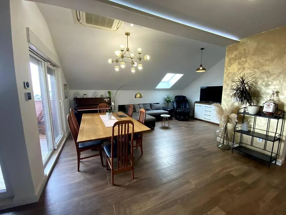 Lumina Apartment Kastela 0*,  Croatia